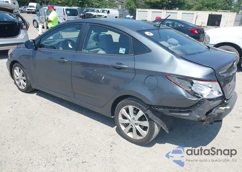 2013 Hyundai Accent Gls z USA, uszkodzony, nr VIN KMHCU4AE7DU424756